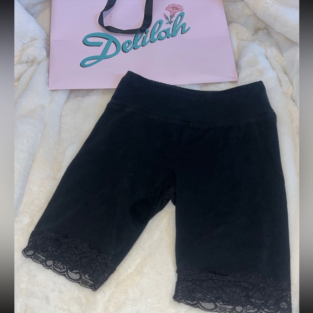 Lace biker shorts